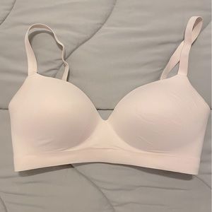 Soma Enbliss Wireless Bra - 36D